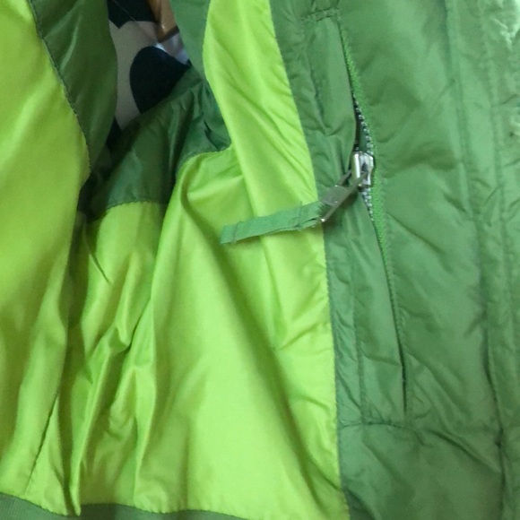 Gap Green Puffer Vest - Picture 4 of 8